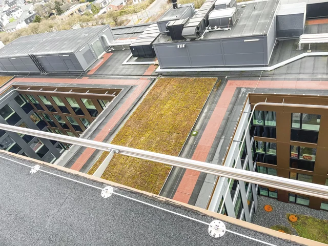 Skinnesystem på Kay Fisker Plads